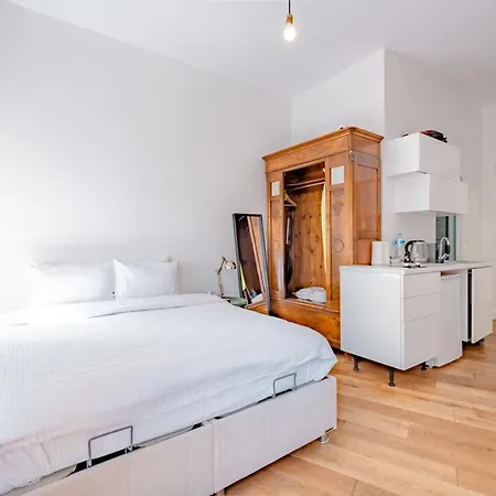 Homie - Historical Nearby Galata Tower Appartement Istanboel