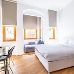 Homie - Historical Nearby Galata Tower Apartment Istanbul