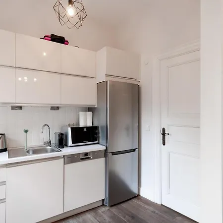 Apartamento Homie - Historical Nearby Galata Tower Istambul